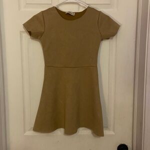 Faux velvet girls dress. Tan.